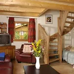 Lenzenbauer Tatil Evi *