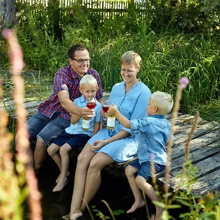 兰曾包尔度假屋 度假居 *